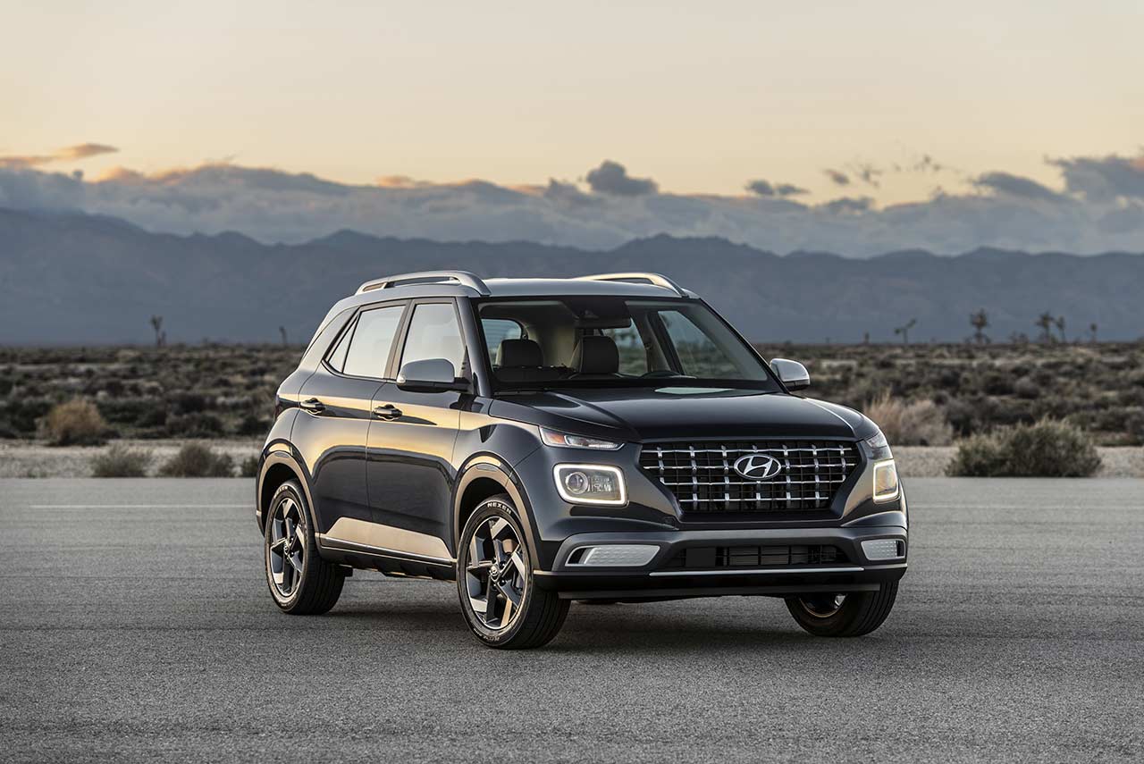 2019 Hyundai Venue Front Quarter View