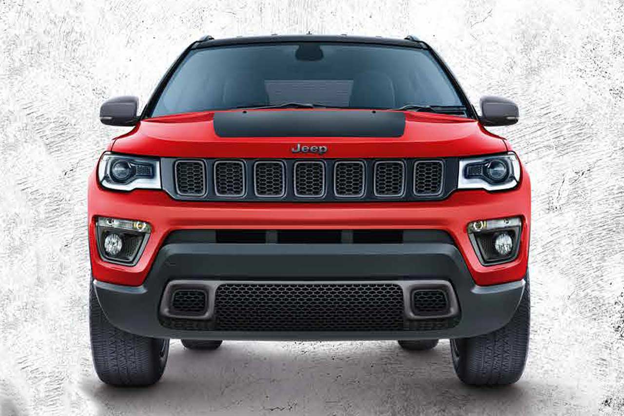 2019 Jeep Compass Trailhawk Front