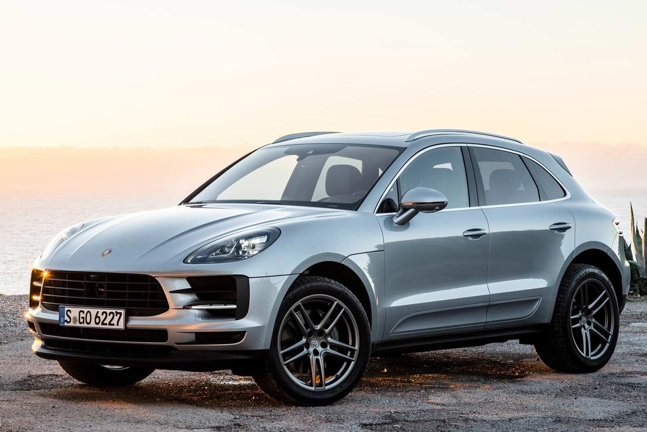 2019 Porsche Macan S Front Quarter