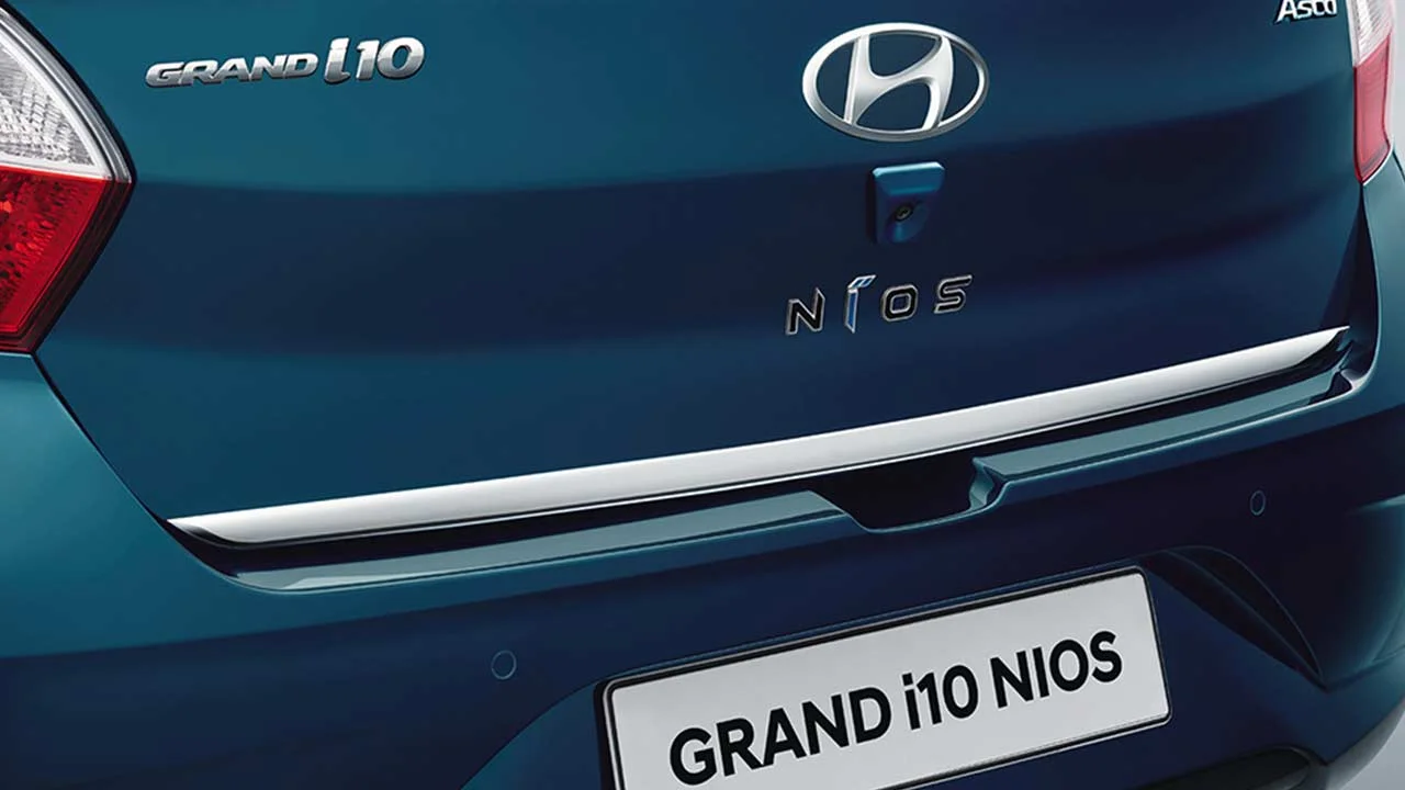 2019 Hyundai Grand i10 NIOS Front Quarter