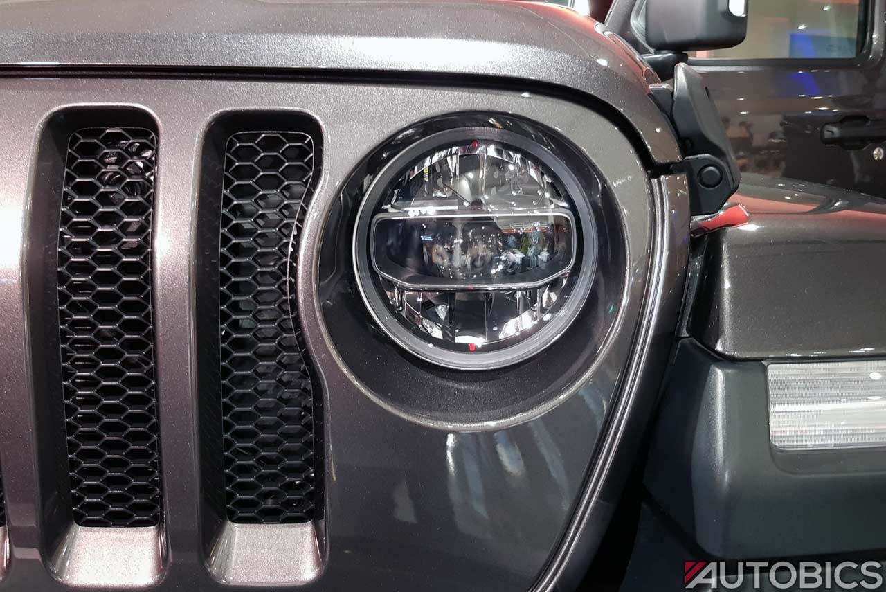 Jeep Wrangler LED Headlamp 2019