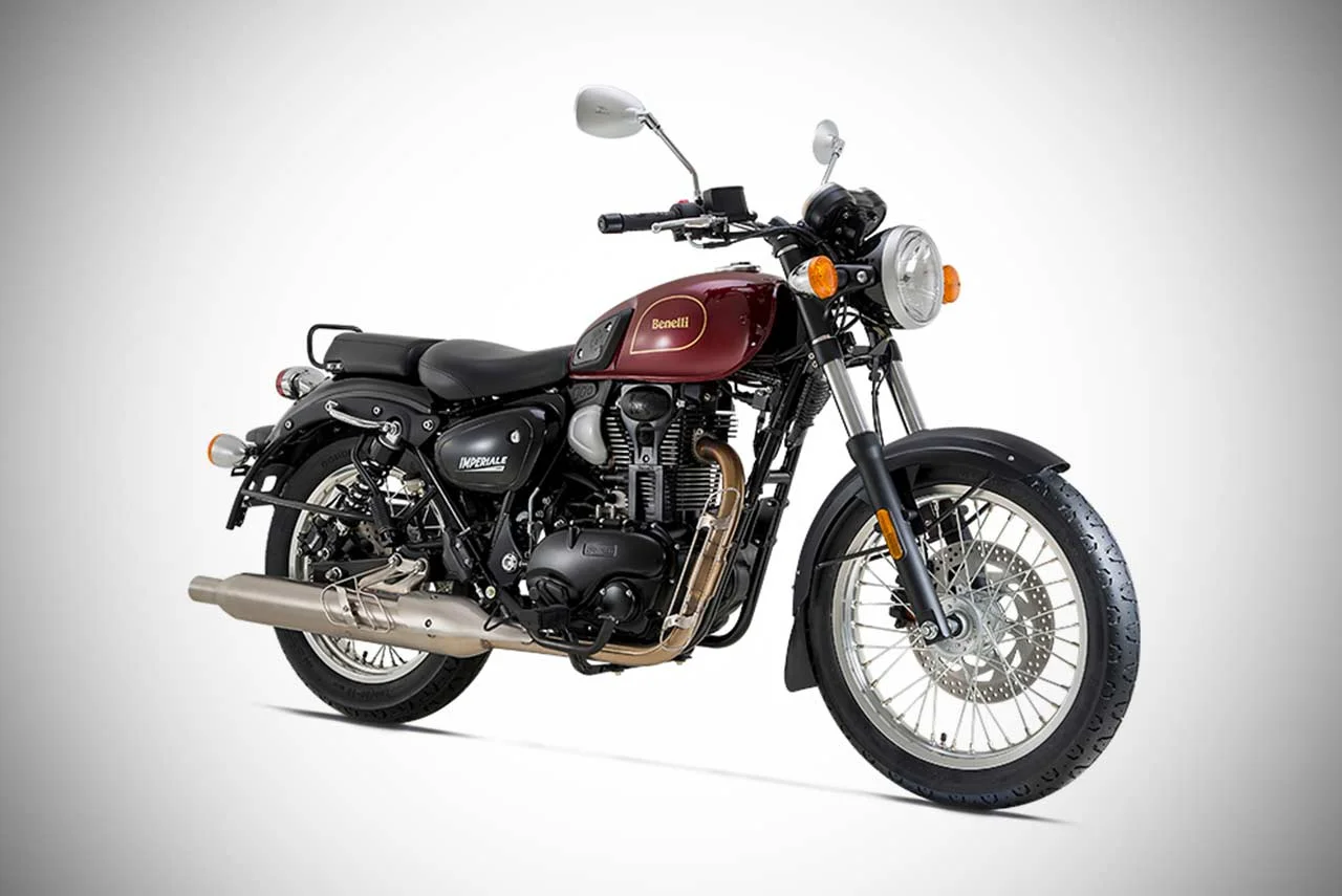 Benelli Imperiale 400 Launched in India; Priced at INR 1.69 Lakh Benelli Imperiale 400 Red Front Quarter 2019