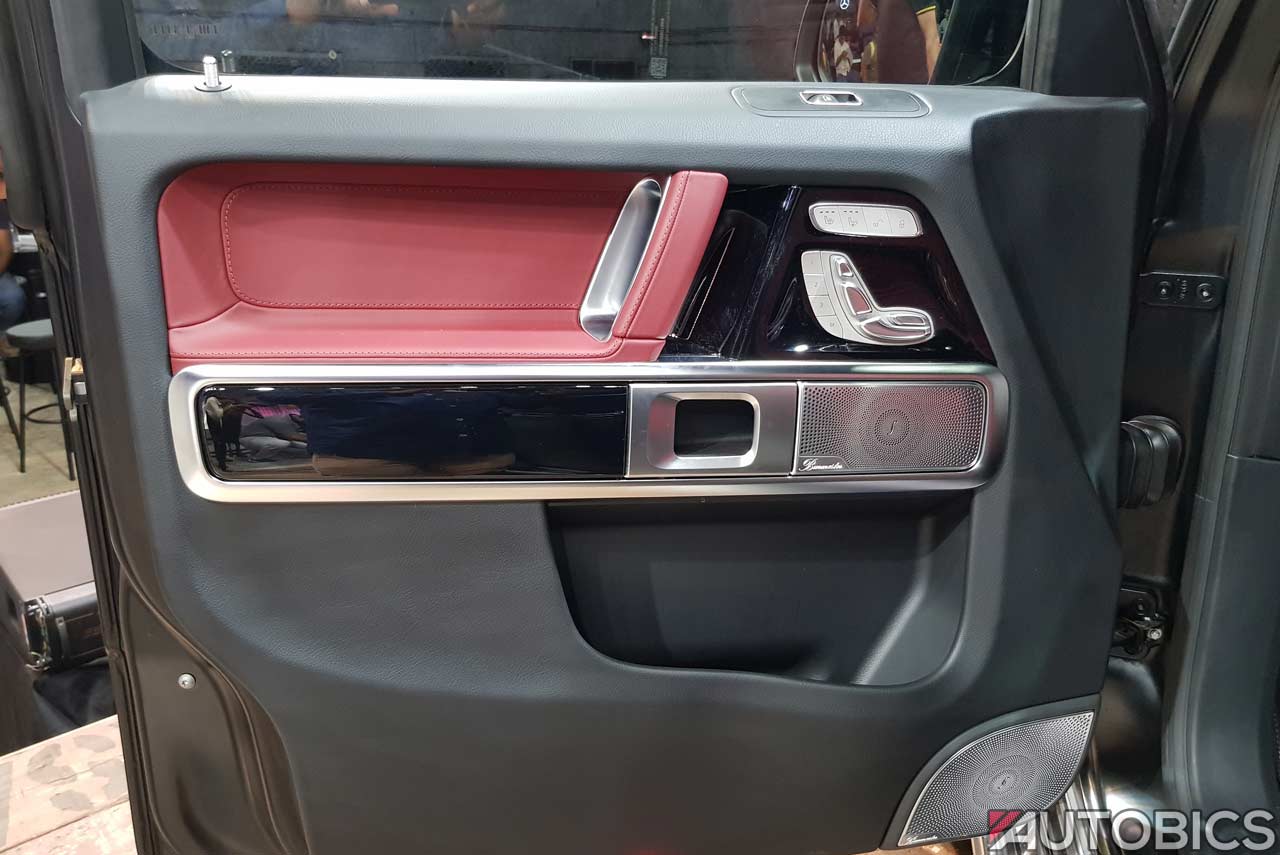 Mercedes-Benz G-Class G350d Doorpad 2019
