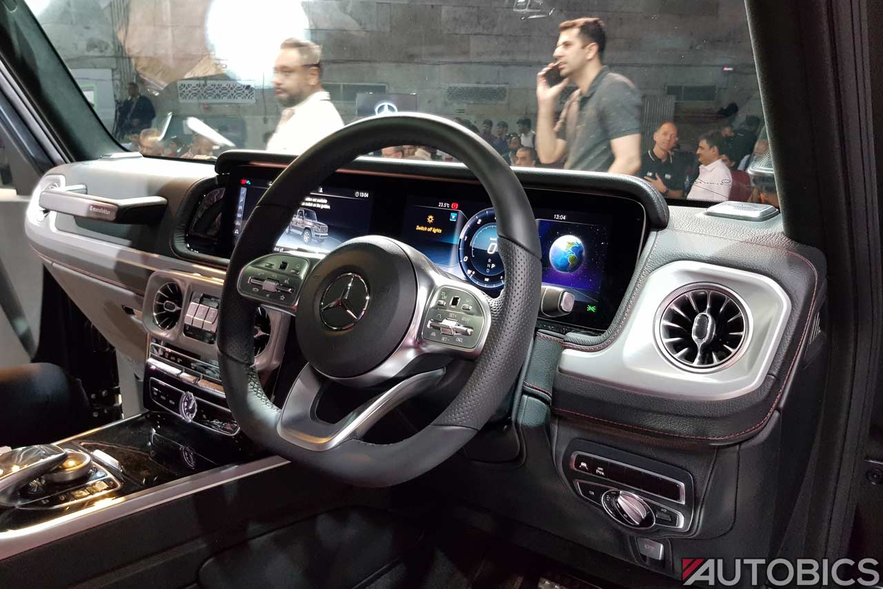 Mercedes-Benz G-Class G350d Interior RIght 2019