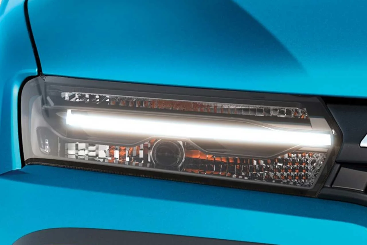 New Renault Kwid LED DRL 2019