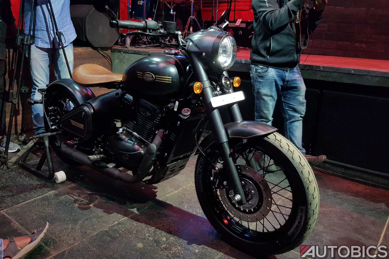 Jawa Perak Front Quarter 2019