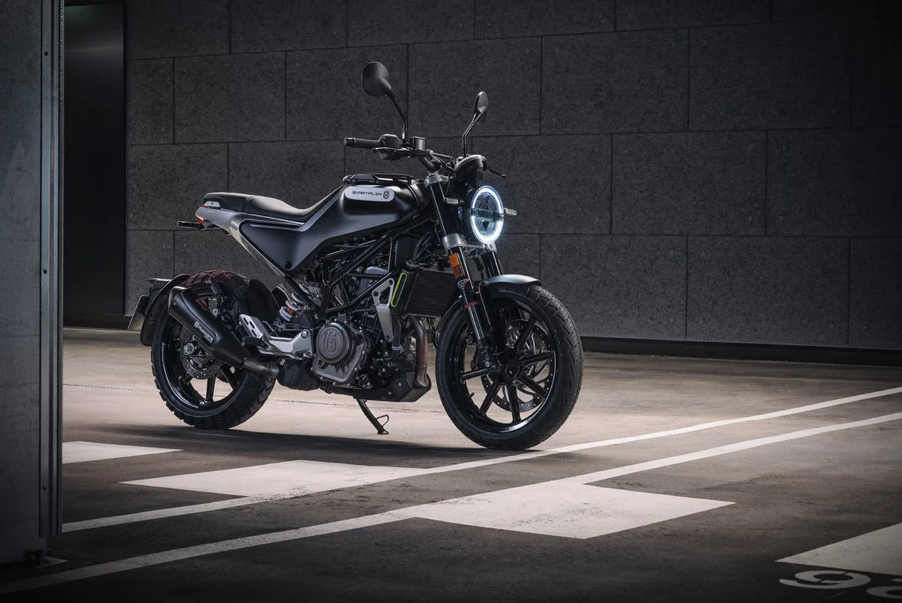 2020 Husqvarna Svartpilen 250 Front Quarter View