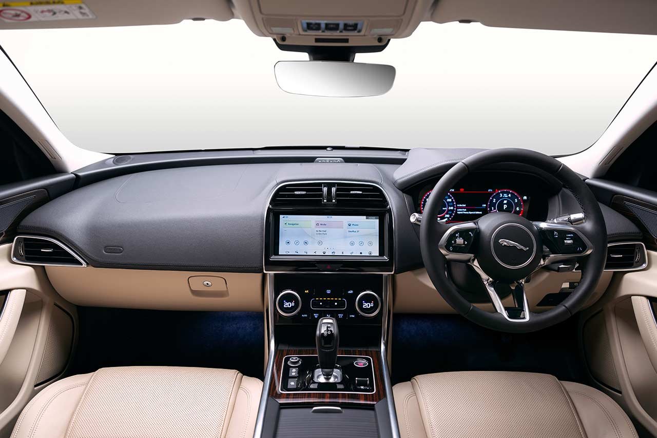 Jaguar Xe Interior Dashboard 2019 Autobics