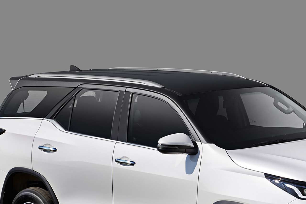 Toyota Fortuner Black Dual Tone Roof 2021