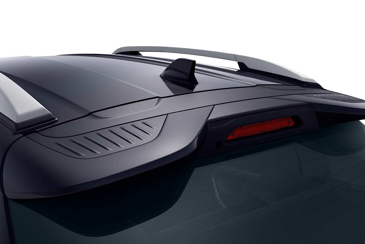 Renault Kiger Sharkfin antenna and roof spoiler 2021