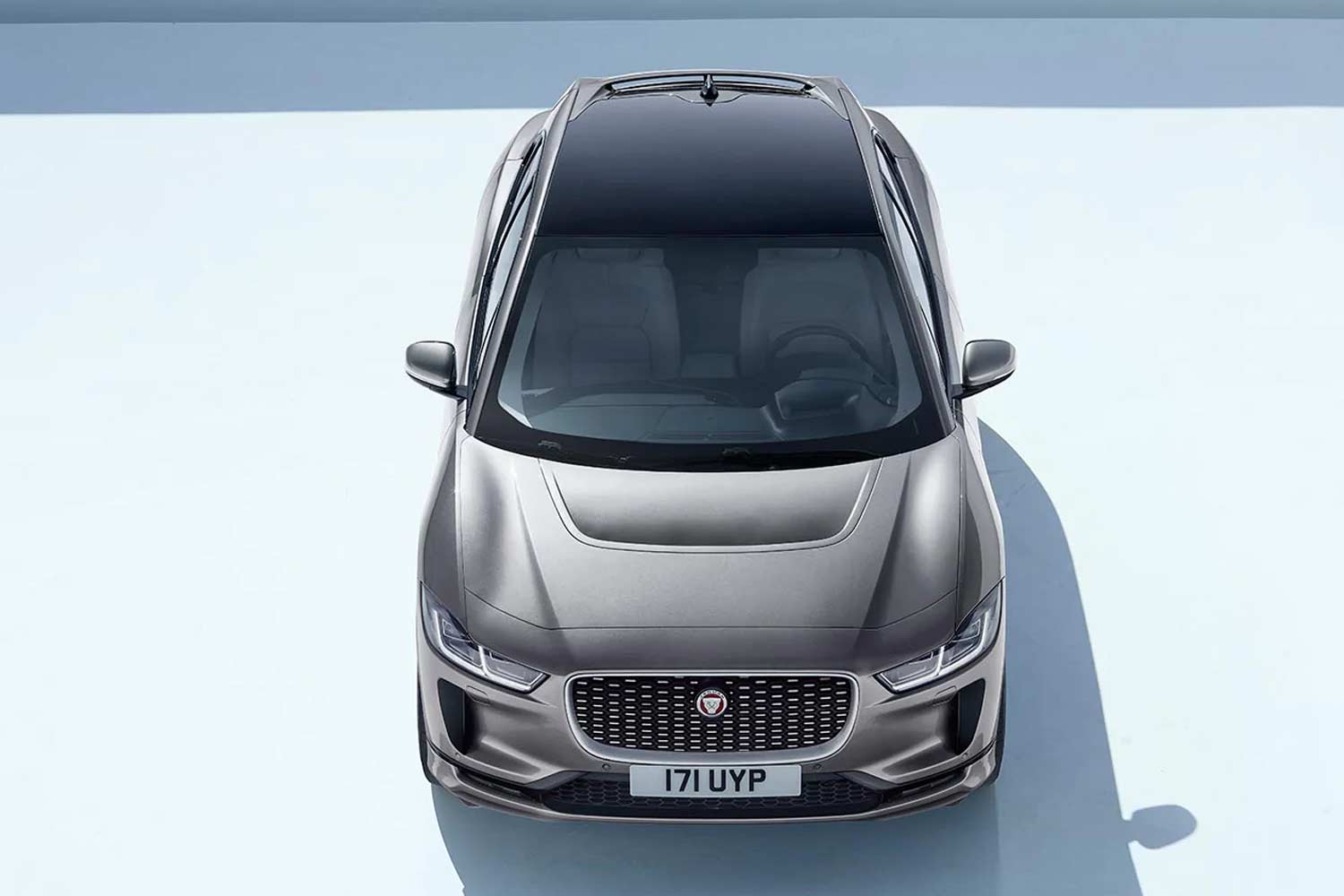 Jaguar I-PACE Top Front 2021