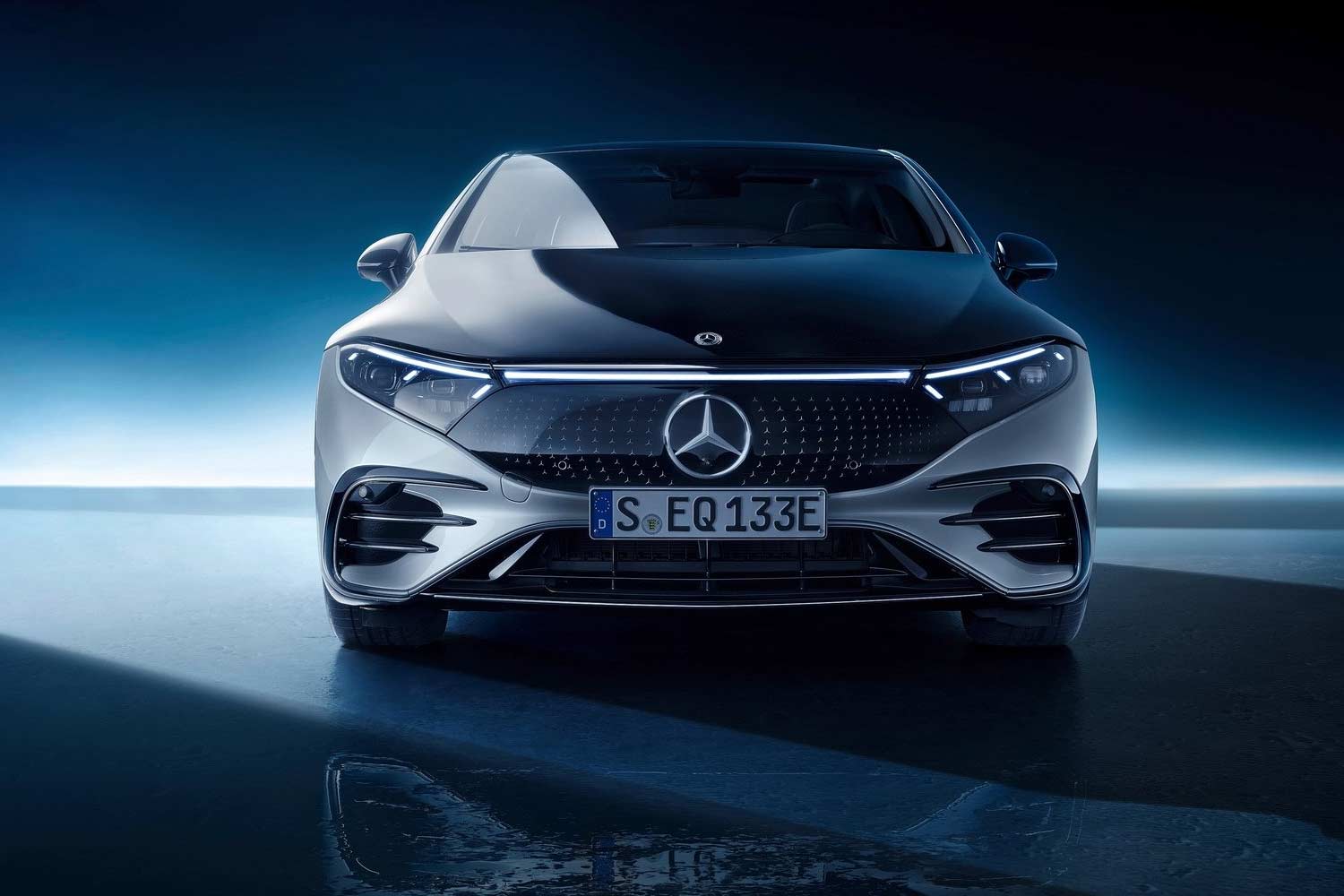 Mercedes-Benz EQS 580 4MATIC Front 2021