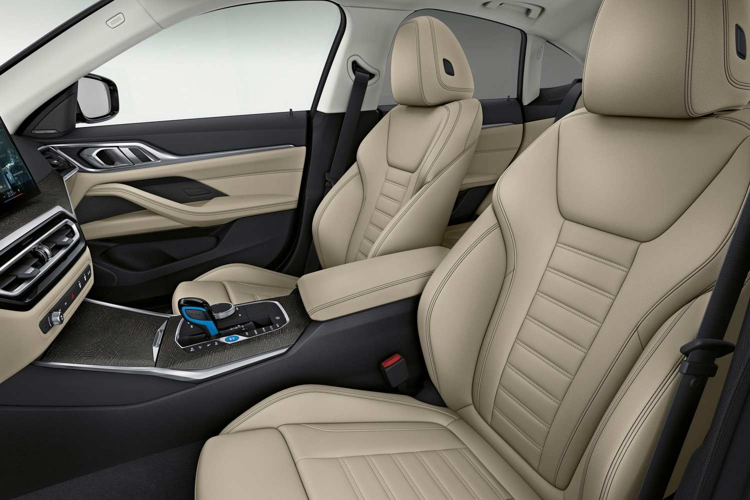 BMW i4 Seats 2021
