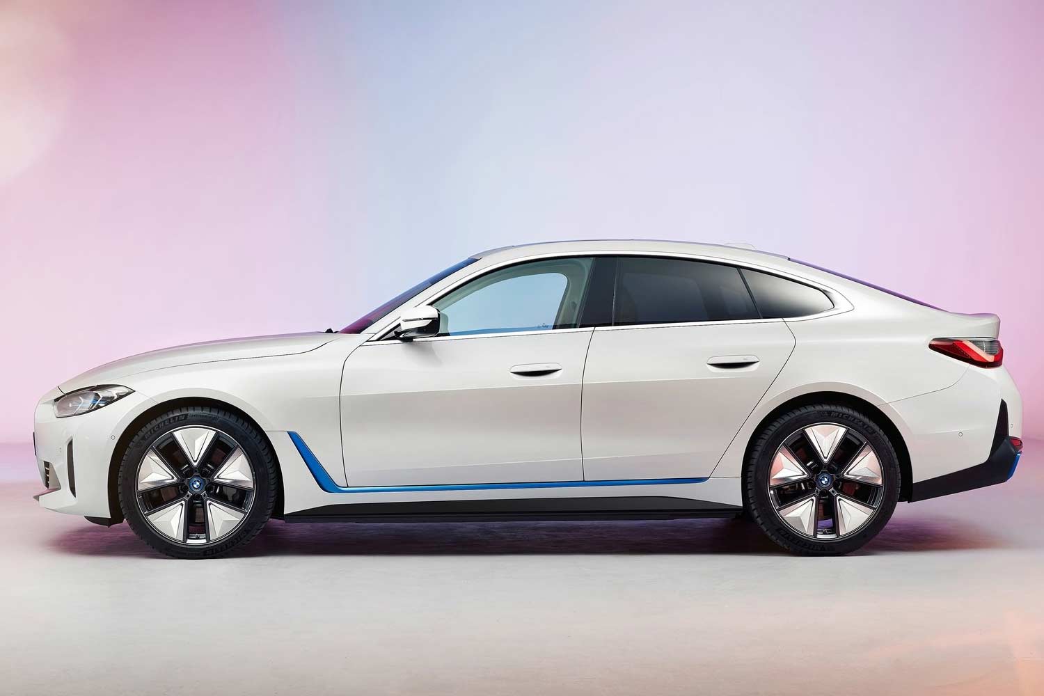 BMW i4 Side 2021