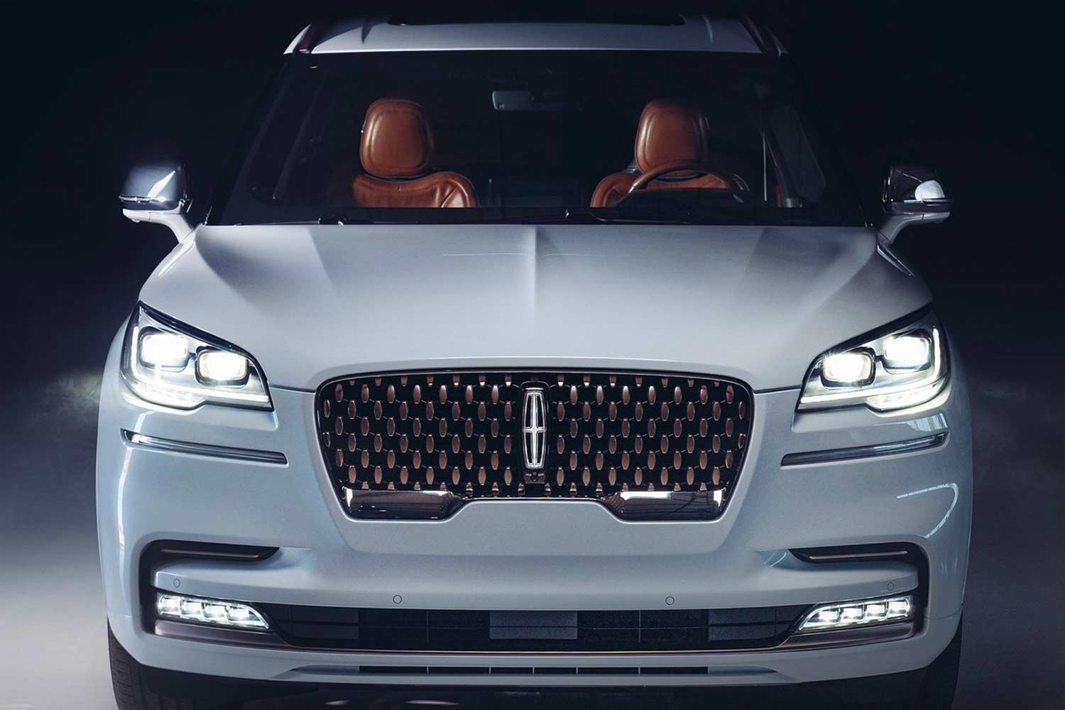 2021 Lincoln Aviator Shinola Concept SUV Front