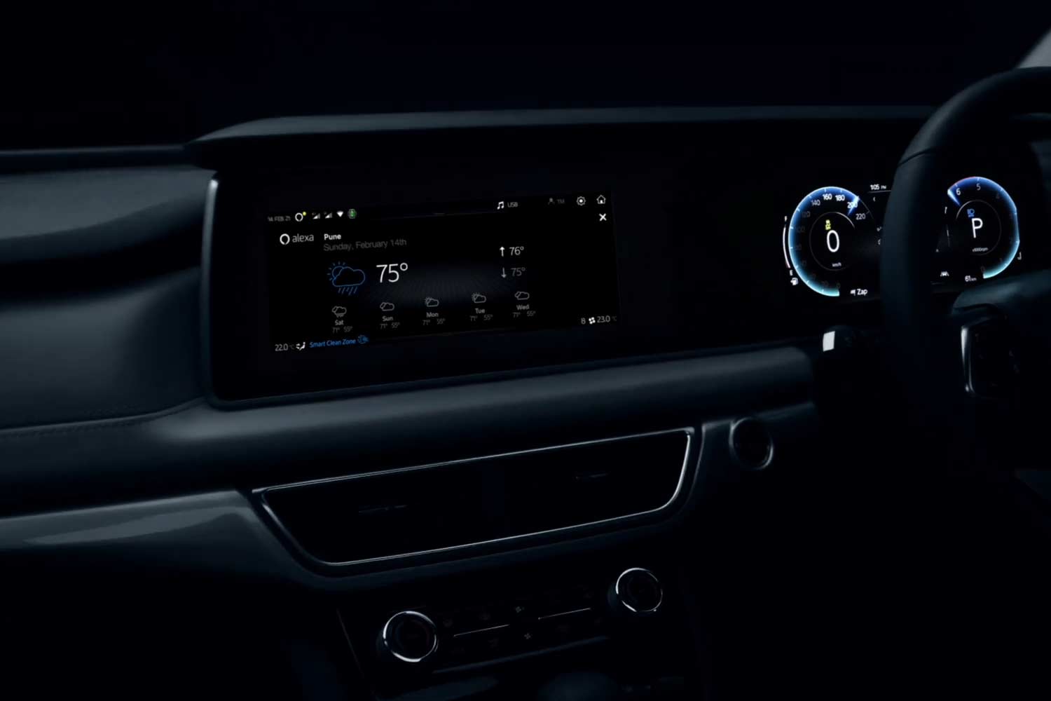 2021 Mahindra XUV700 Screens