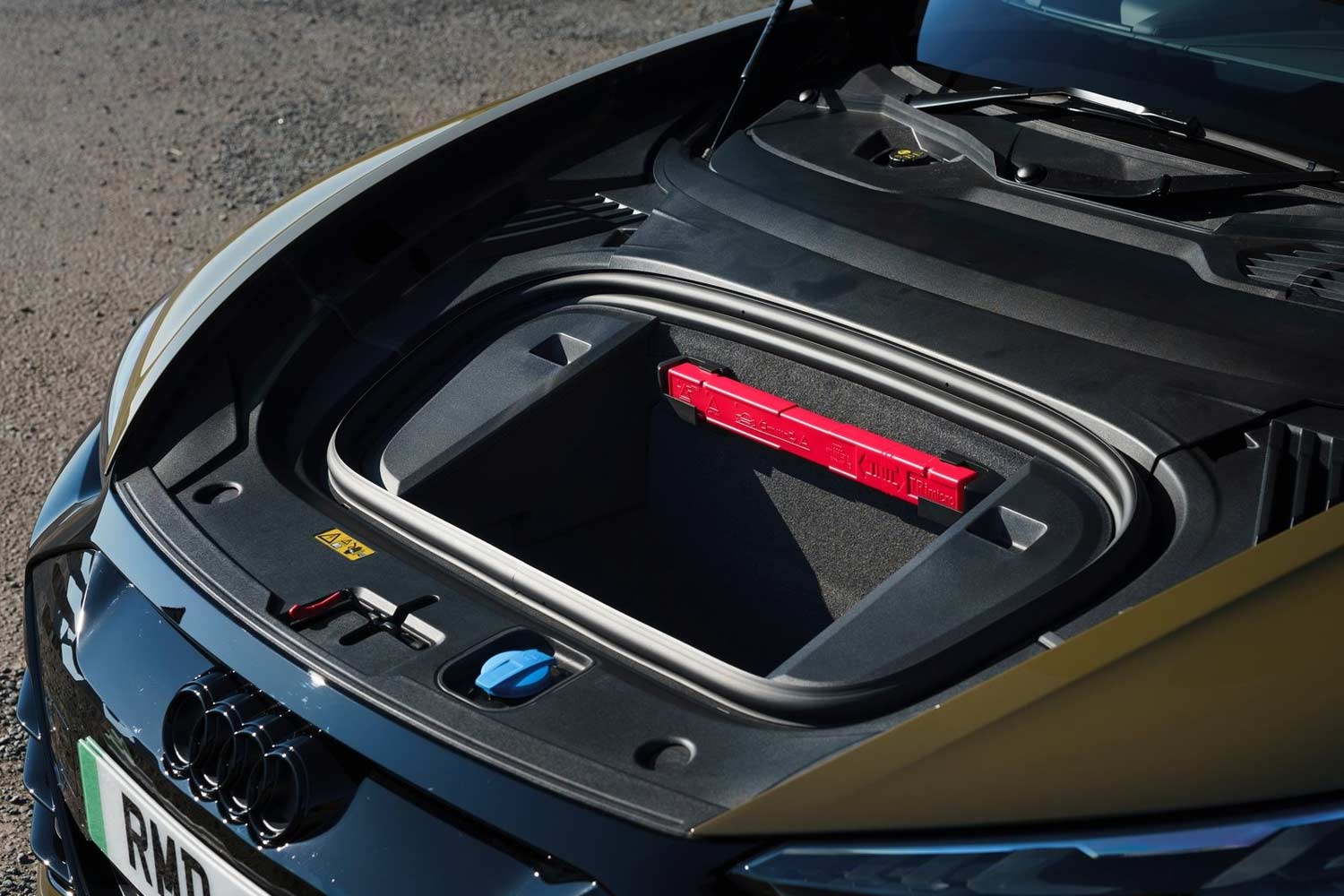 2021 Audi RS e-tron GT Frunk