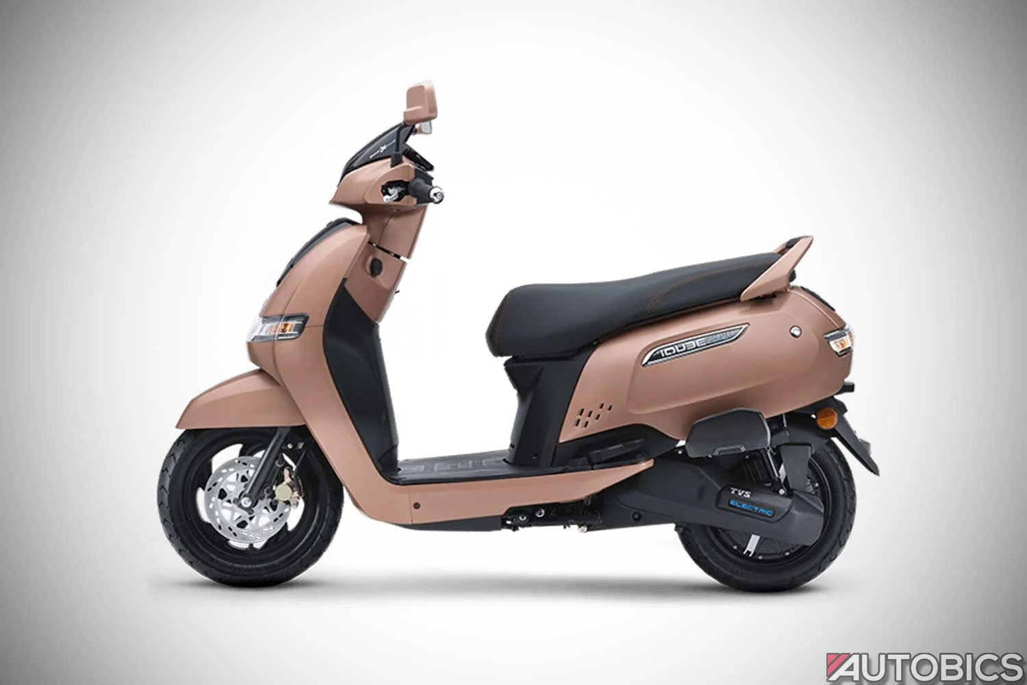 2022 TVS iQube ST Coral Sand Glossy