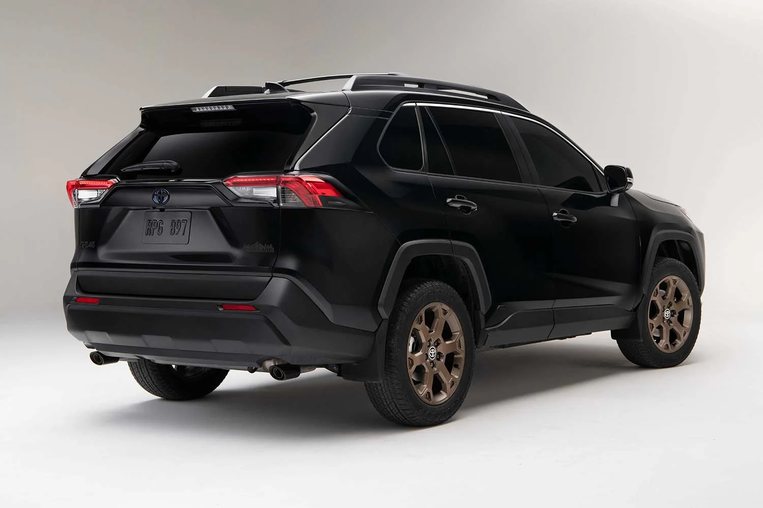 2022 Toyota RAV4 Hybrid Woodland Edition Black Rear Quarter