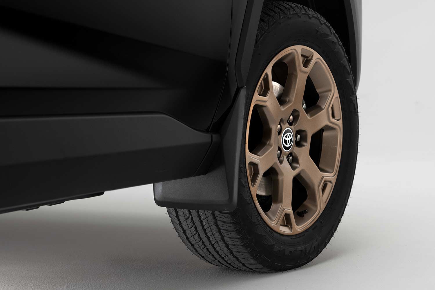 2022 Toyota RAV4 Hybrid Woodland Edition Gold Rims