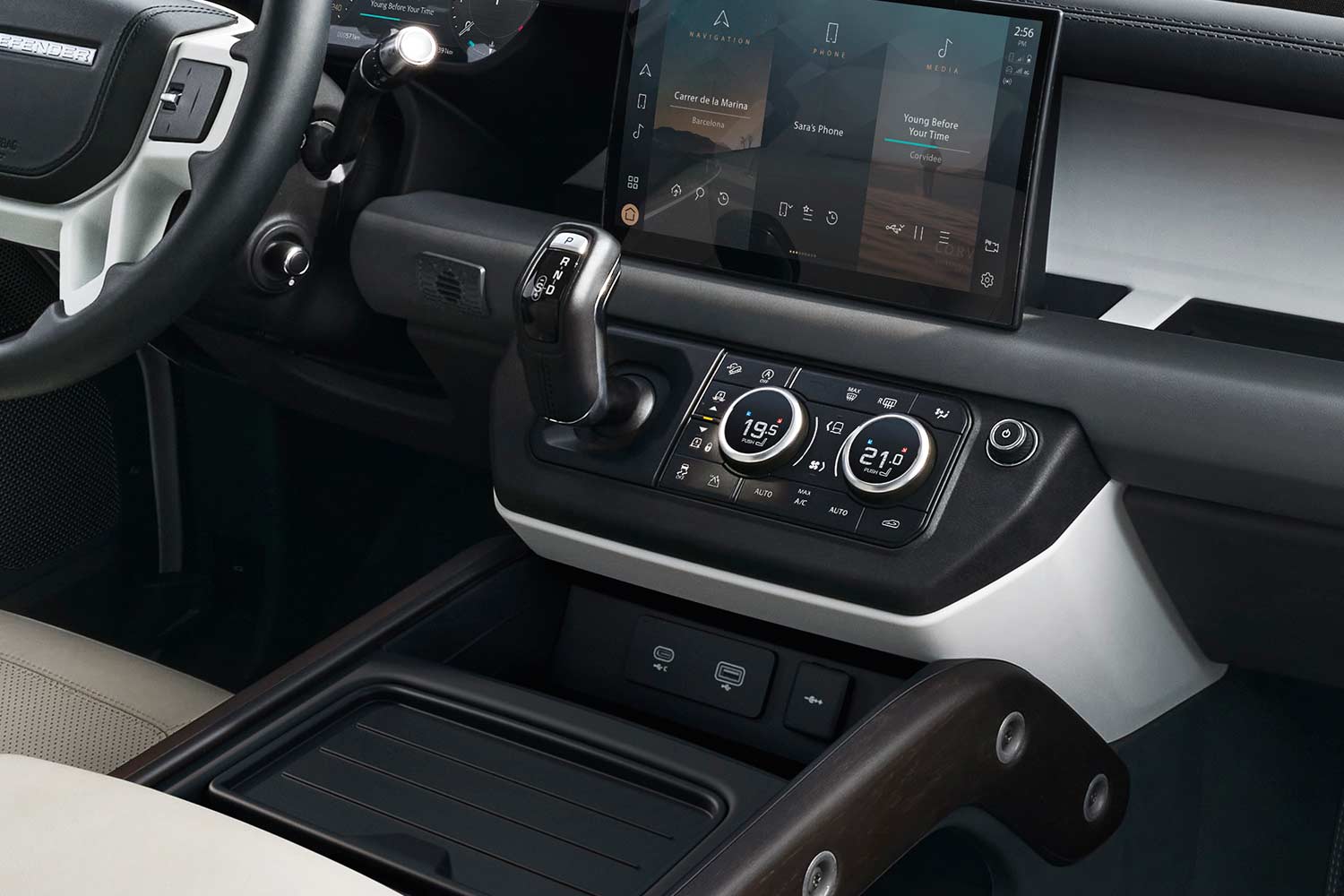 2023 Land Rover Defender 130 Center Console