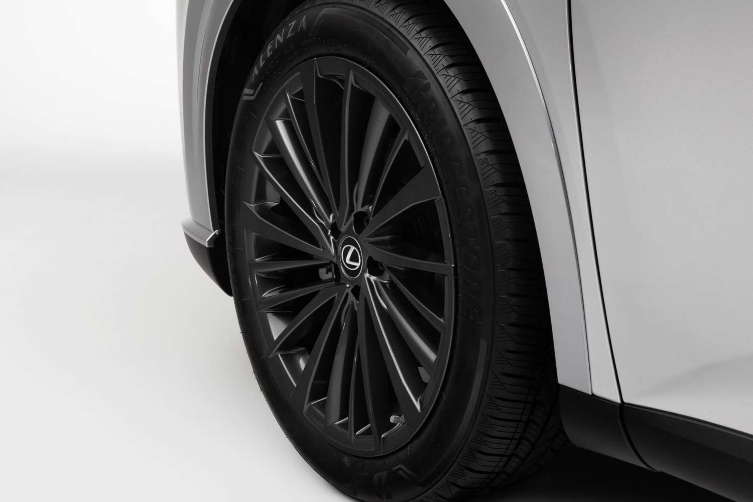 2023 Lexus RX Premium Alloy Rims