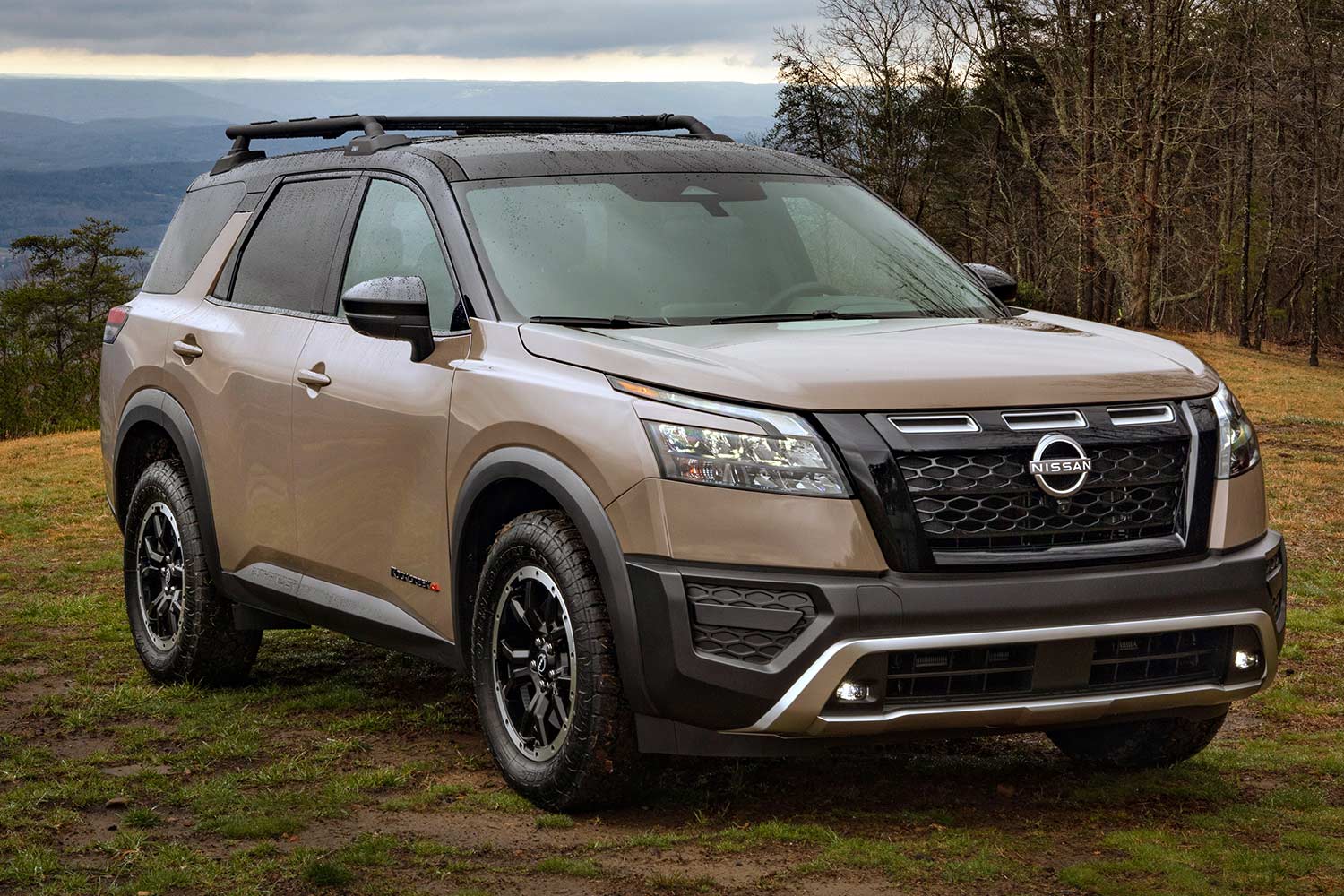 2023 Nissan Pathfinder Rock Creek Front Quarter