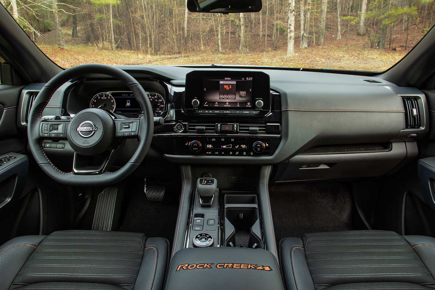 2023 Nissan Pathfinder Rock Creek Interior