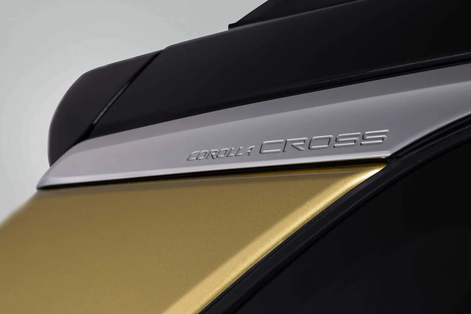 2023 Toyota Corolla Cross Hybrid Silver Roof Panel