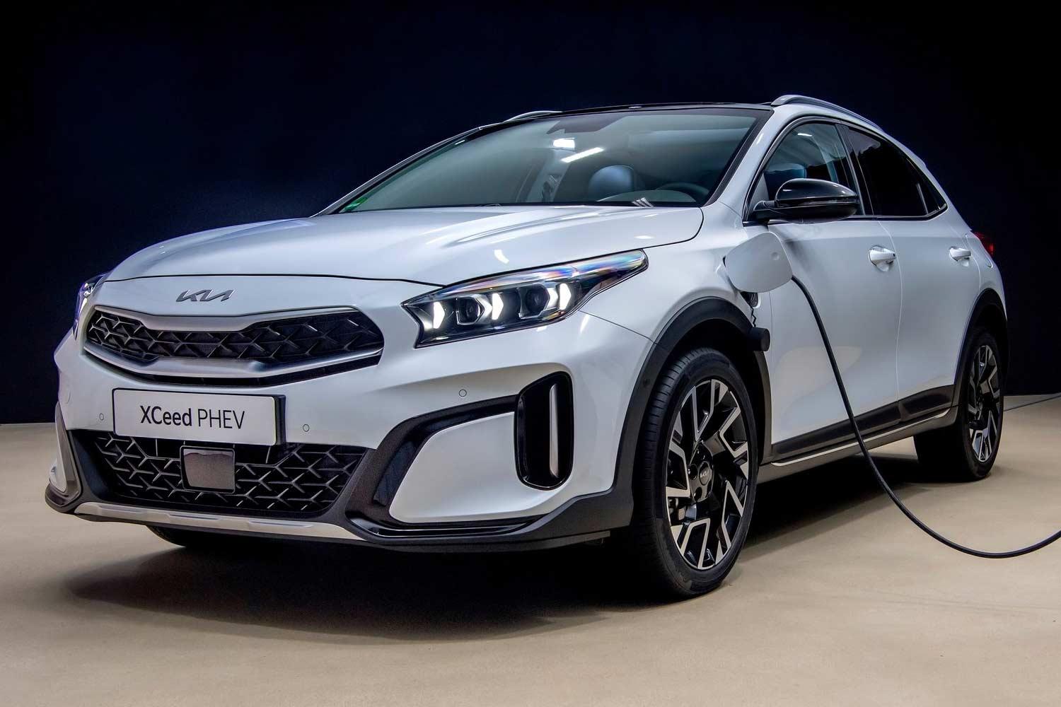 Новые киа 2023. Kia Xceed 2023. Кия Xceed 2022. Kia exceed 2022. Новый кия xceed2023.