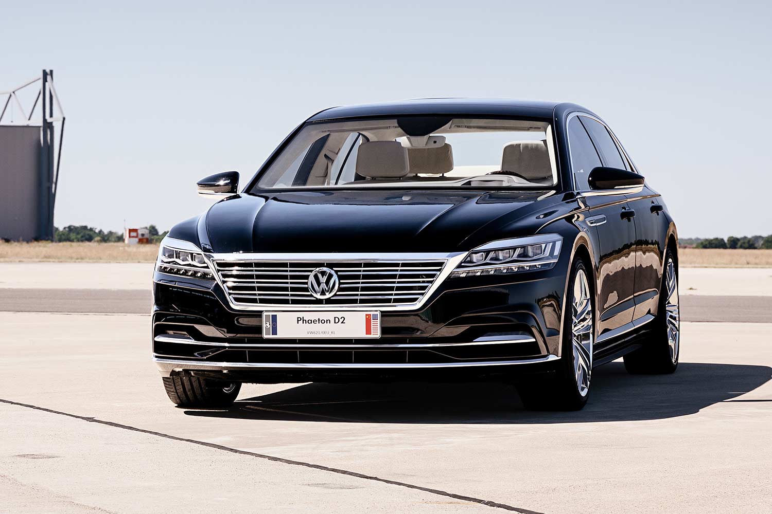 Volkswagen Phaeton D2 Concept Front Quarter