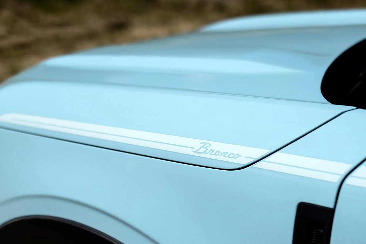 2023 Ford Bronco Heritage Edition Two Door Race Red Side