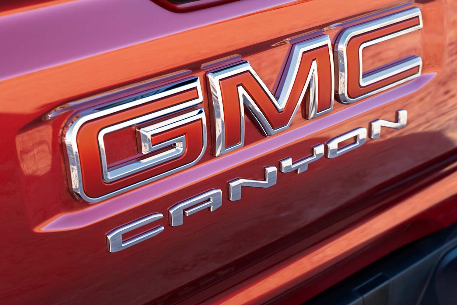 2023 GMC Canyon AT4X Edition 1 Tailgate monogram