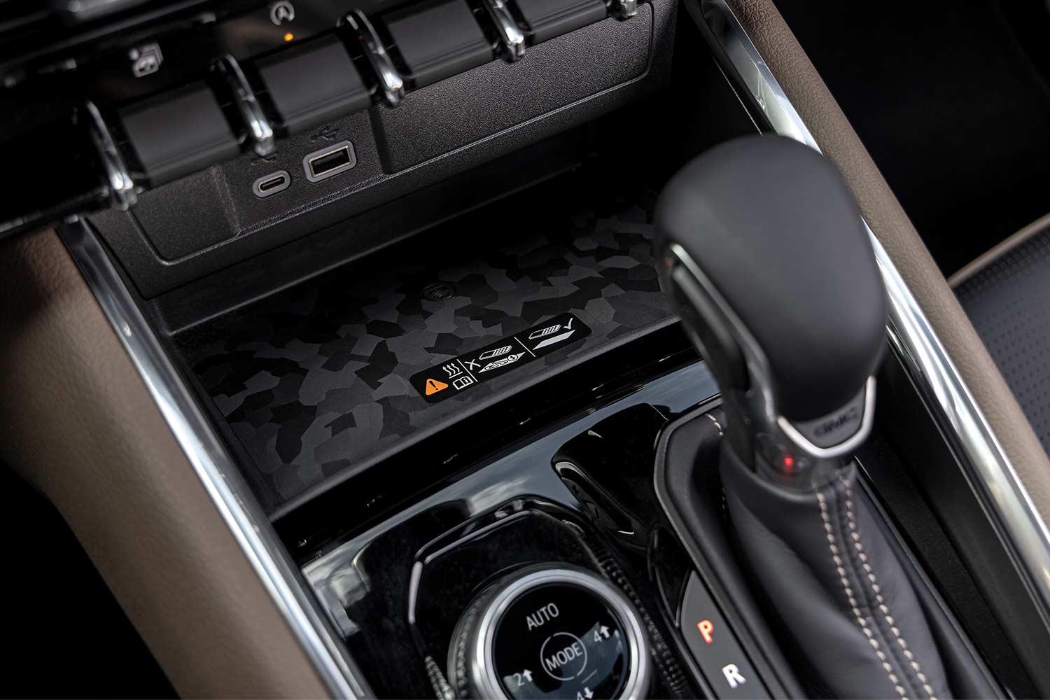2023 GMC Canyon Denali Gear Shifter