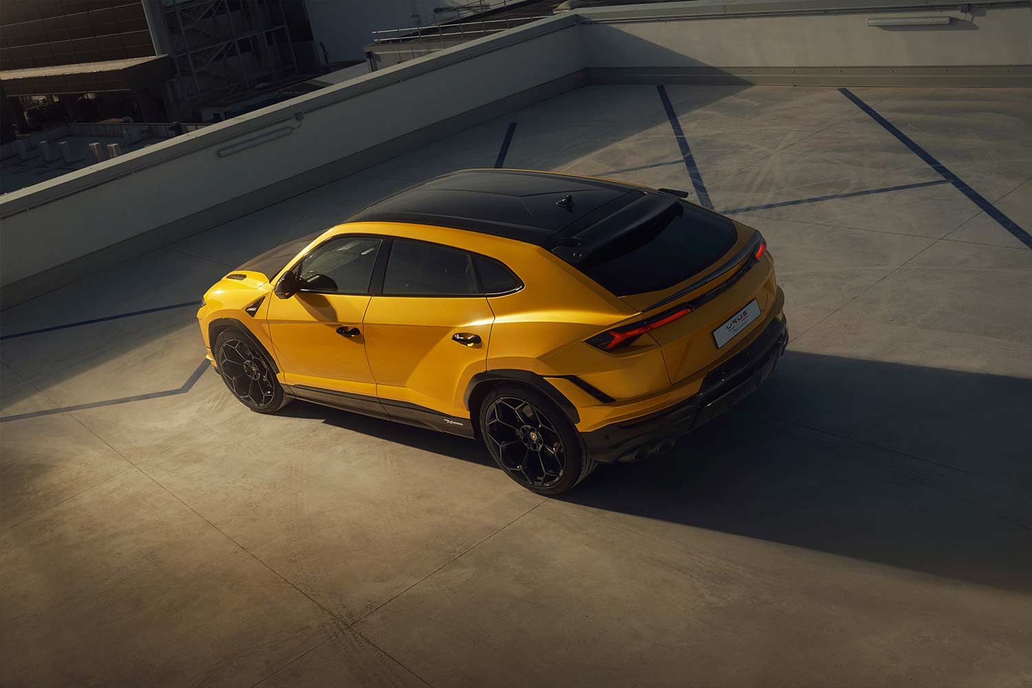 2023 Lamborghini Urus Performante Yellow Top Rear