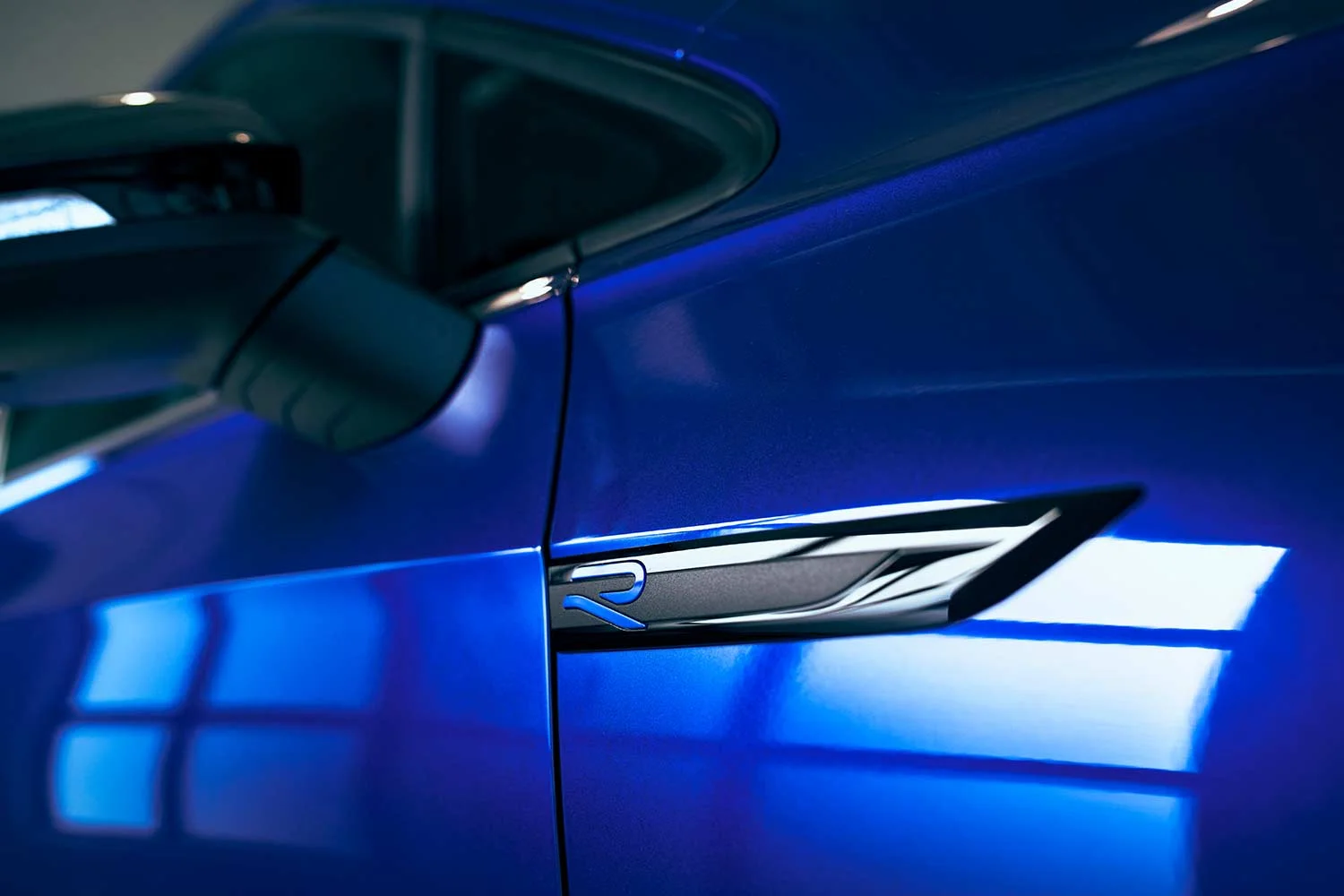 2022 Volkswagen Golf R 20th Anniversary Edition R Logo