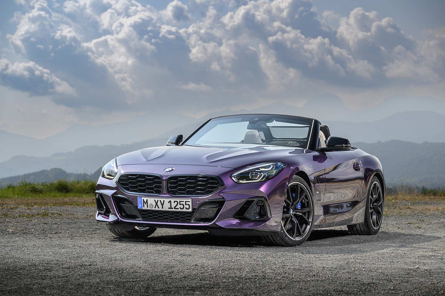 2023 BMW Z4 Front Quarter