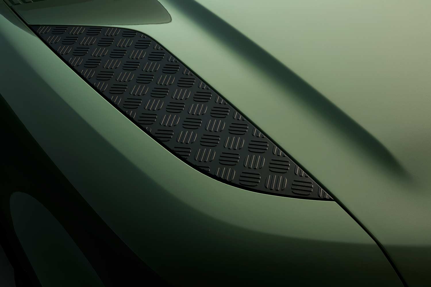 2023 Land Rover Defender 75th Limited Edition Bonnet Checker Plate