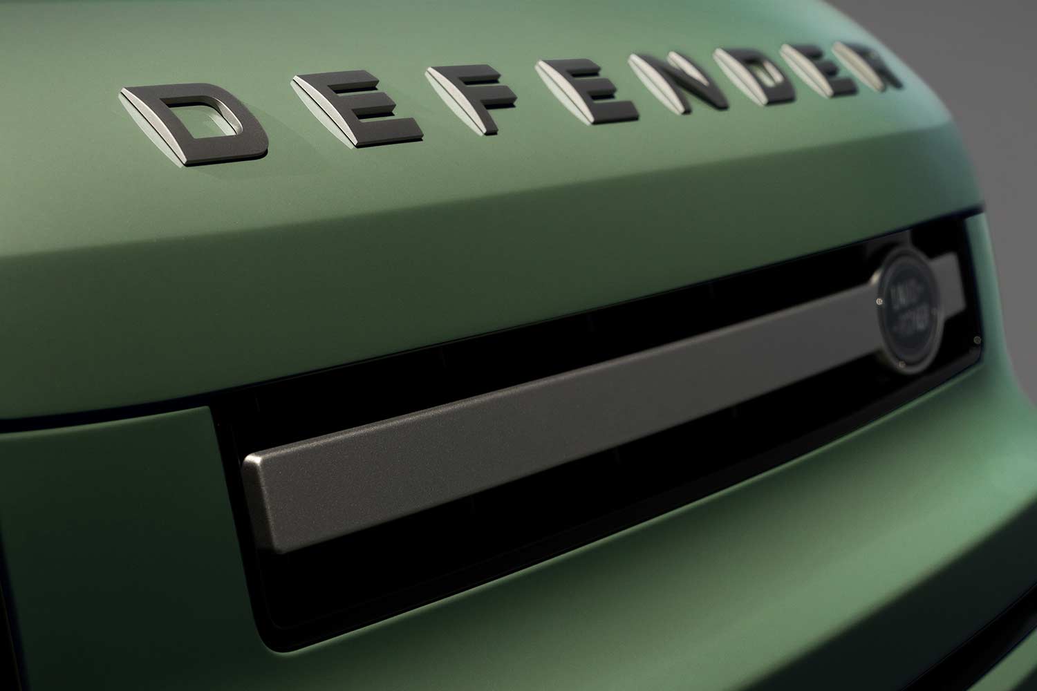 2023 Land Rover Defender 75th Limited Edition Grill