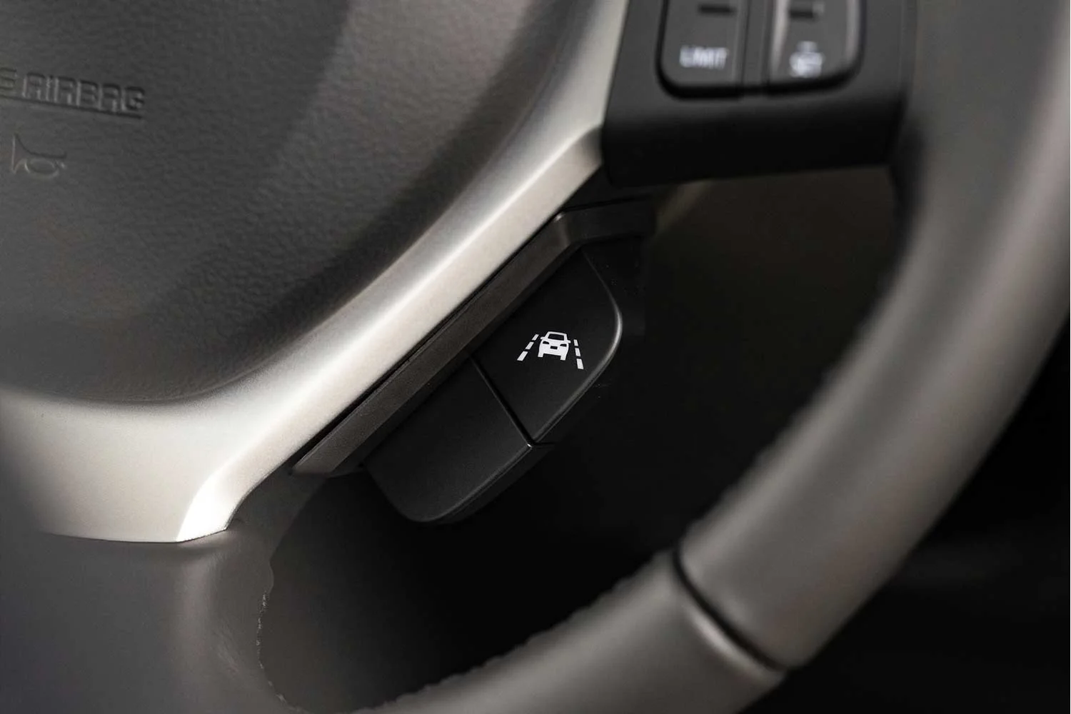 2022 Suzuki S Cross Full Hybrid 60 40 Seat Down