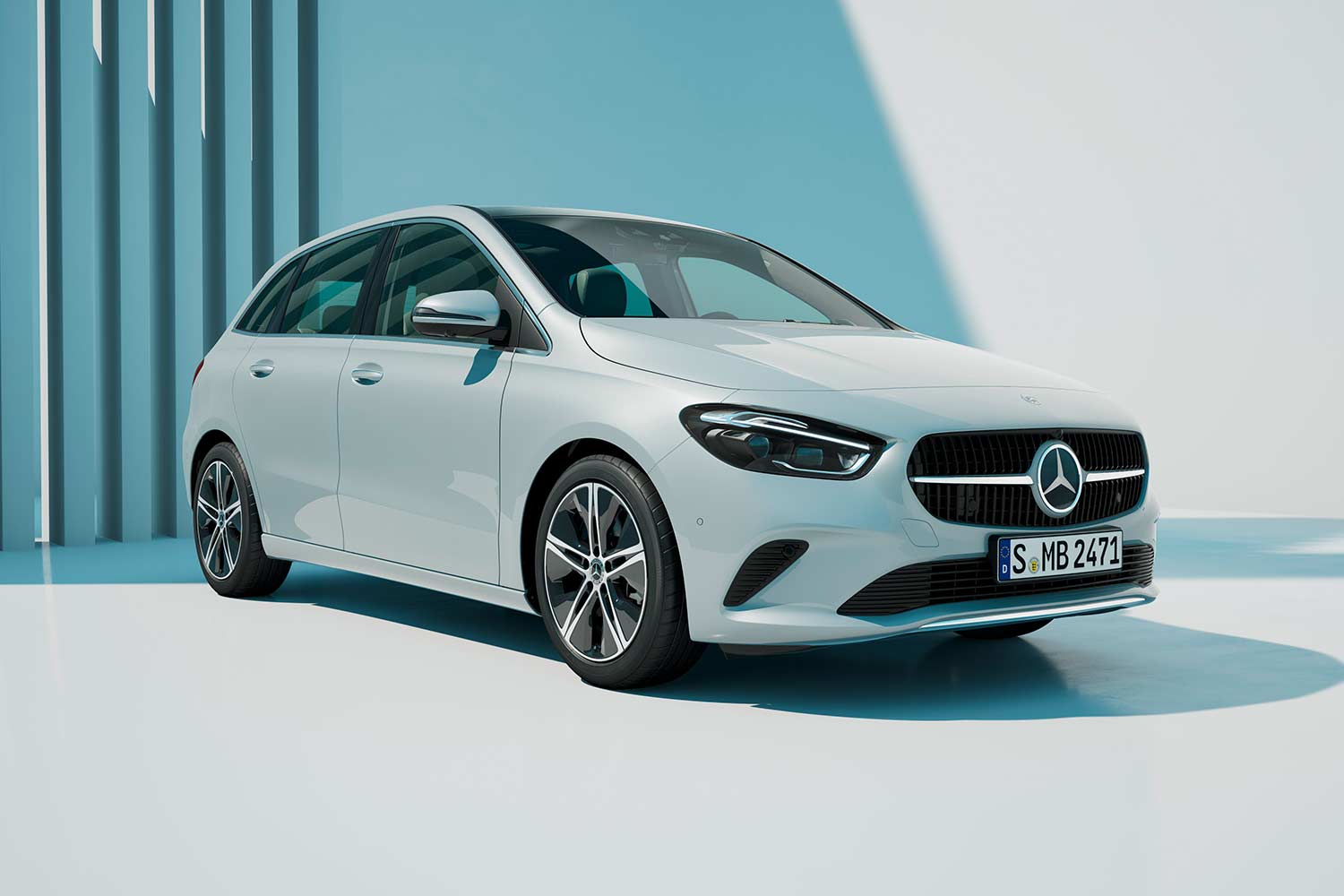 2023 Mercedes Benz B Class Front Quarter