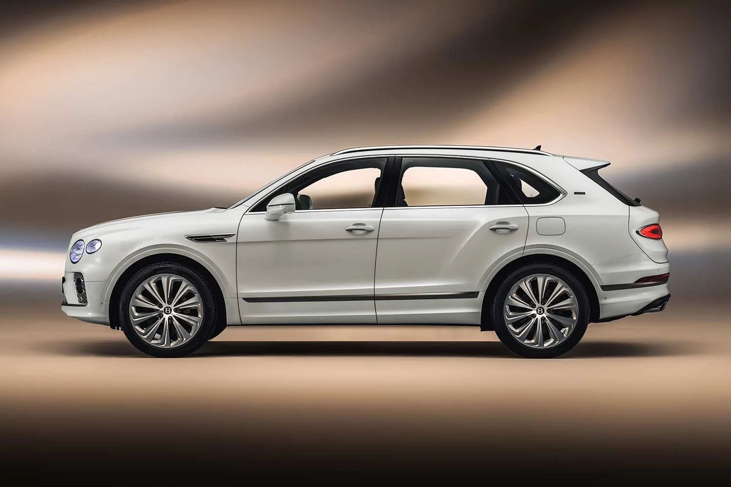 2022 Bentayga Odyssean Side