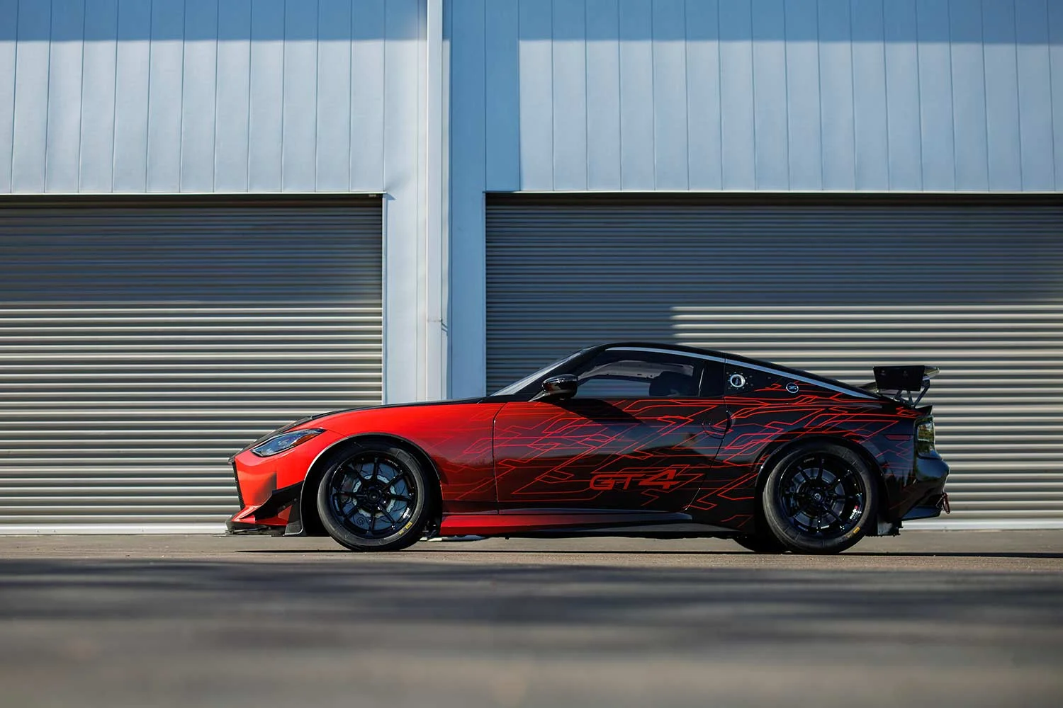 2022 Nissan Z GT4 Side