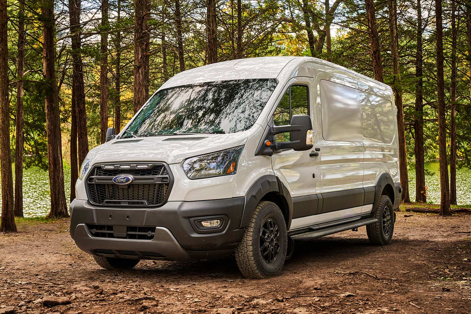 2023 Ford Transit Trail Front Quarter