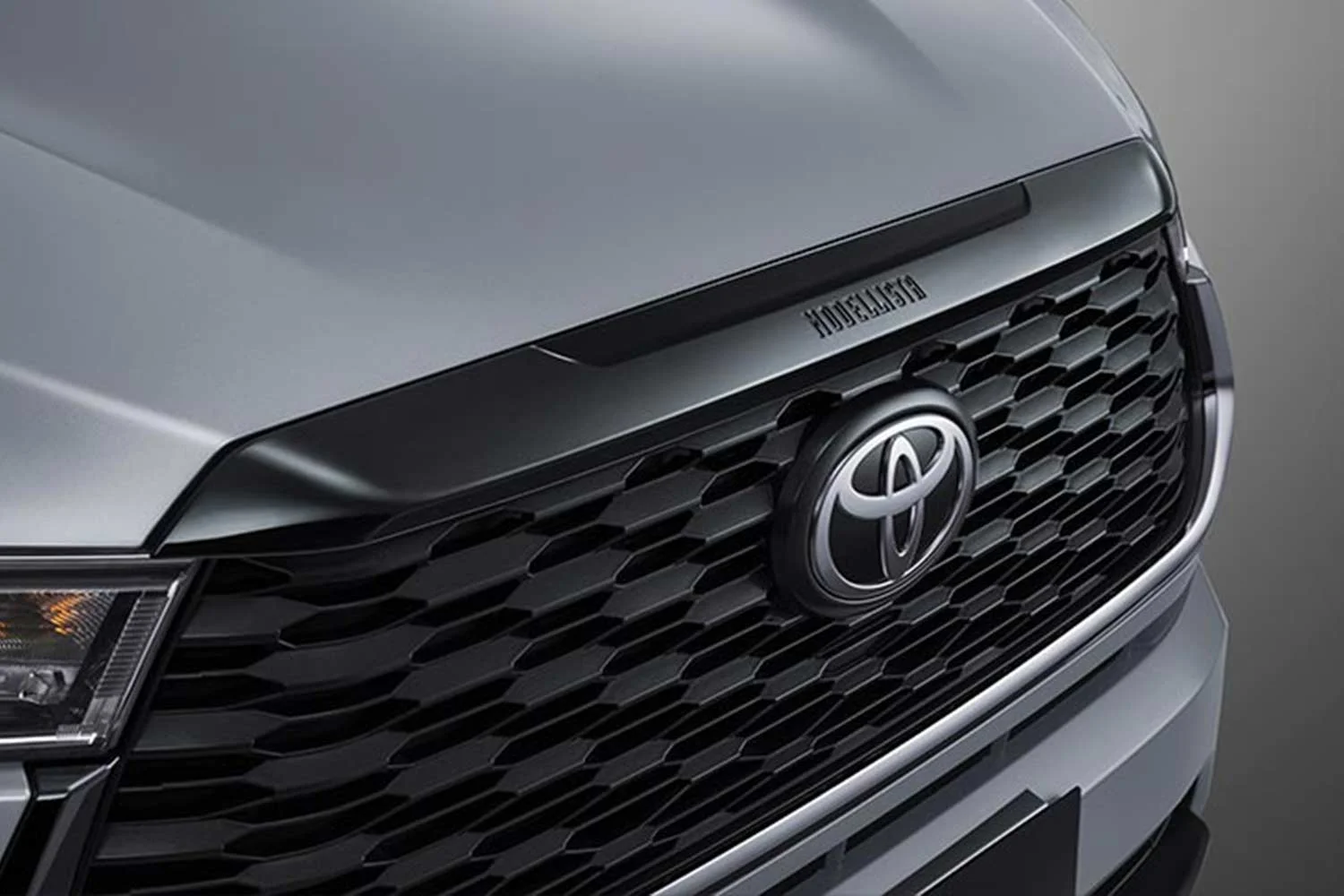 2023 Toyota Innova Zenix Attitude Black