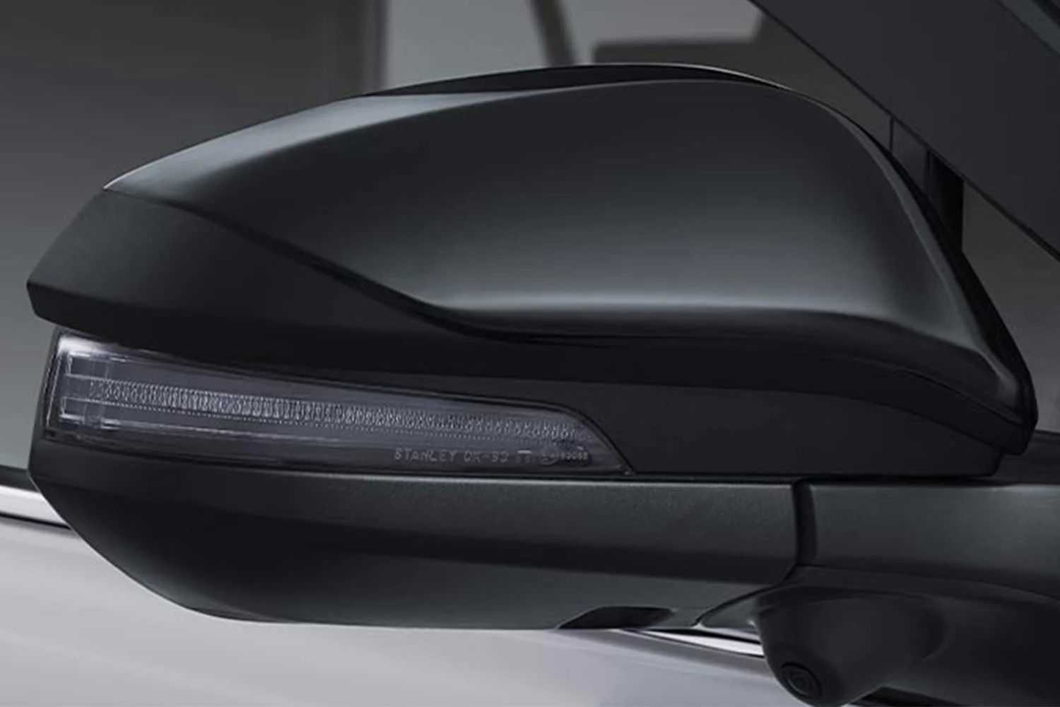 2023 Toyota Innova Zenix Hybrid EV ORVM