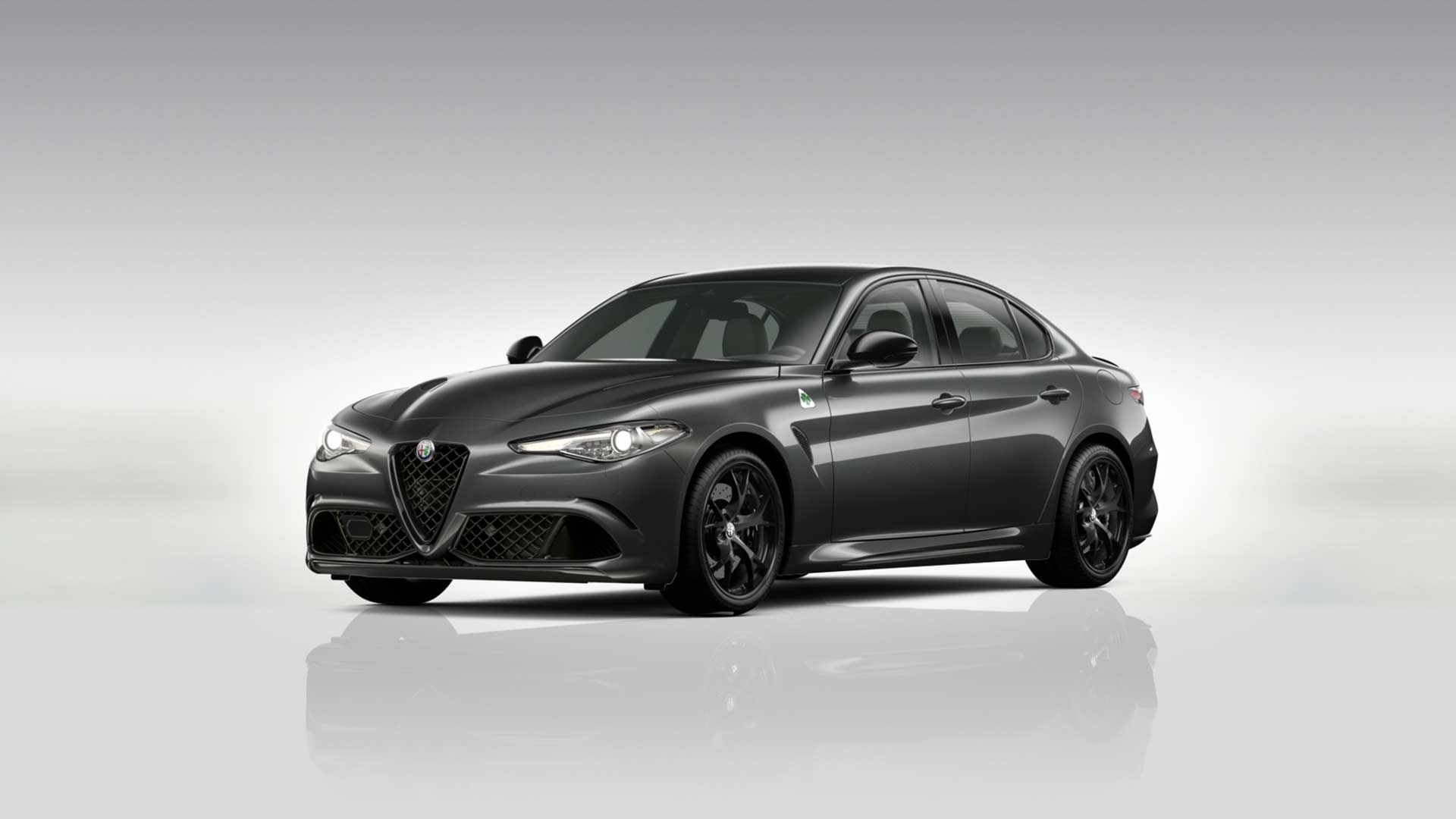 2023 Alfa Romeo Giulia Quadrifoglio Vesuvio Grey