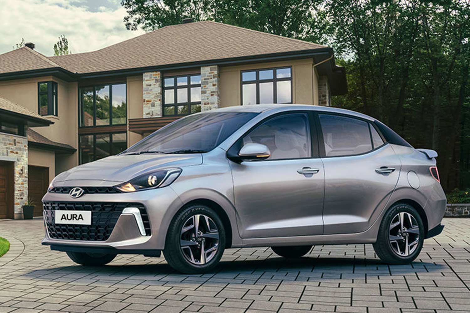 2023 Hyundai Aura Front Quarter View