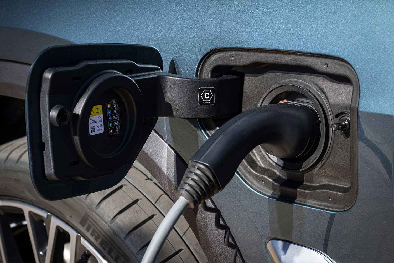 2024 BMW X5 xDrive50e Charging Port
