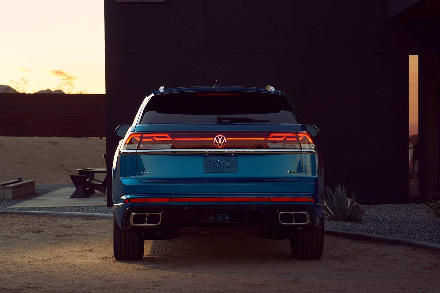 2024 Volkswagen Atlas Cross Sport Rear